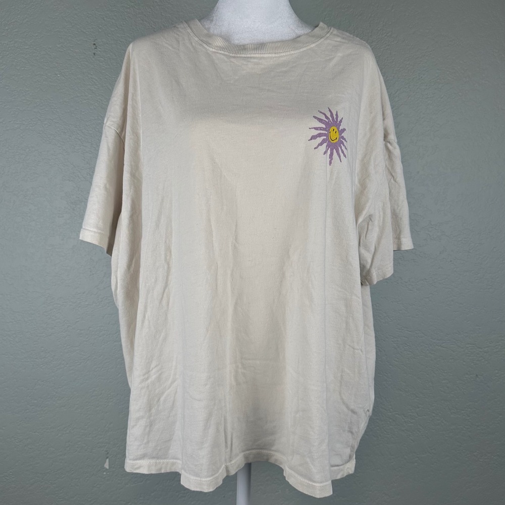 Smiley H&M Oversized Graphic T-Shirt Size XL Cream Psychedelic Sun Rainbow Boho - Picture 3 of 12